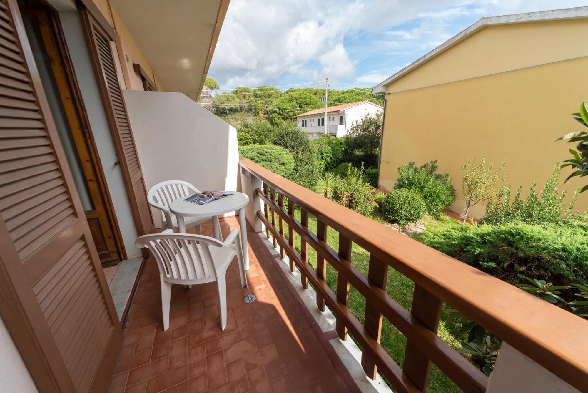 Frank'S Hotel Capoliveri  Bagian luar foto