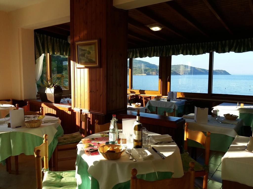 Frank'S Hotel Capoliveri  Bagian luar foto